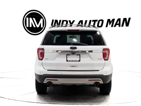 More photos of 2017 Ford Explorer XLT at Indy Auto Man - Indianapolis, IN