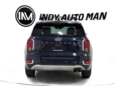 More photos of 2021 Hyundai Palisade Limited at Indy Auto Man - Indianapolis, IN