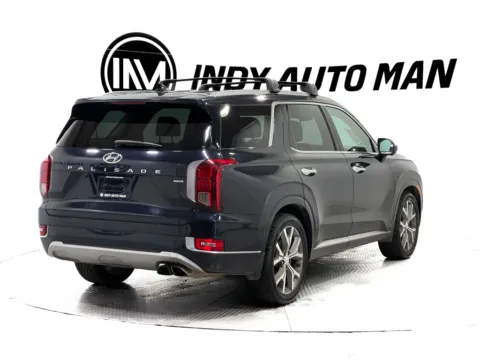 More photos of 2021 Hyundai Palisade Limited at Indy Auto Man - Indianapolis, IN