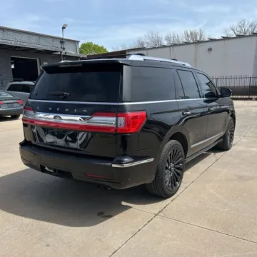 More photos of 2019 Lincoln Navigator Reserve at Indy Auto Man - Indianapolis, IN
