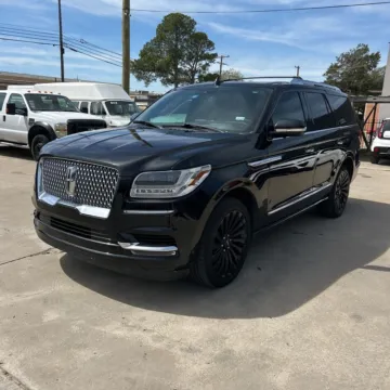 Photos of 2019 Lincoln Navigator Reserve for sale in Indianapolis, IN at Indy Auto Man - Indianapolis
