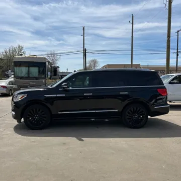 More photos of 2019 Lincoln Navigator Reserve at Indy Auto Man - Indianapolis, IN