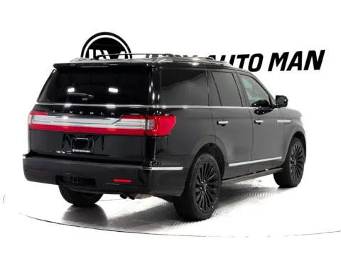 Another view of 2019 Lincoln Navigator Reserve for sale in Indianapolis, IN at Indy Auto Man - Indianapolis