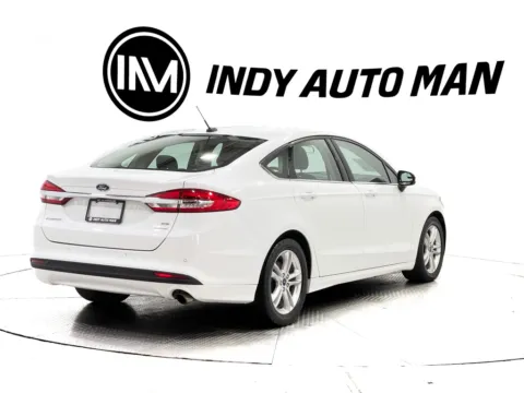 More photos of 2018 Ford Fusion SE at Indy Auto Man - Indianapolis, IN