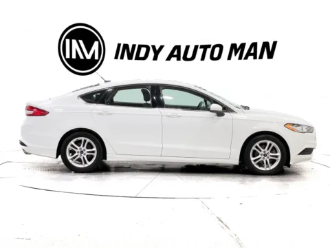 Another view of 2018 Ford Fusion SE for sale in Indianapolis, IN at Indy Auto Man - Indianapolis
