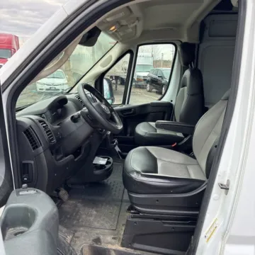 More photos of 2023 Ram ProMaster 2500 High Roof at Indy Auto Man - Indianapolis, IN