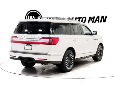 More photos of 2018 Lincoln Navigator Black Label at Indy Auto Man - Indianapolis, IN