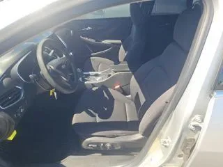 More photos of 2019 Chevrolet Malibu Hybrid at Indy Auto Man - Indianapolis, IN