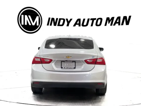 More photos of 2019 Chevrolet Malibu Hybrid at Indy Auto Man - Indianapolis, IN