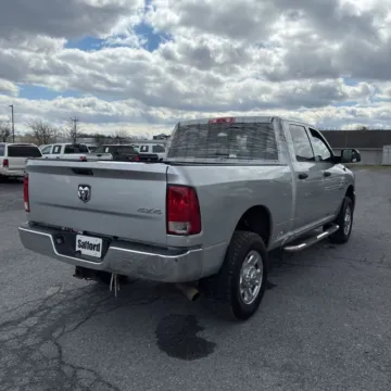 More photos of 2016 Ram 3500 Tradesman at Indy Auto Man - Indianapolis, IN