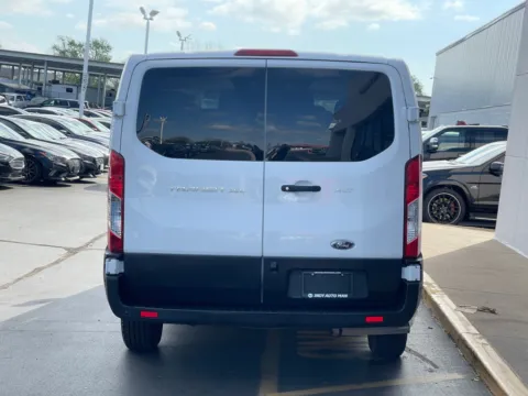 More photos of 2022 Ford Transit-350 XLT at Indy Auto Man - Indianapolis, IN