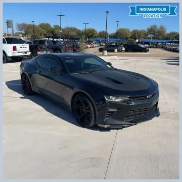 Black 2018 Chevrolet Camaro SS 1SS for sale in Indianapolis, IN