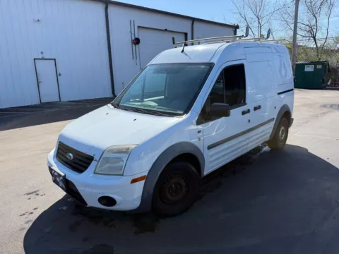 Photos of 2011 Ford Transit Connect XLT for sale in Indianapolis, IN at Indy Auto Man - Indianapolis