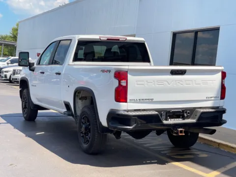 More photos of 2021 Chevrolet Silverado 2500HD Custom at Indy Auto Man - Indianapolis, IN