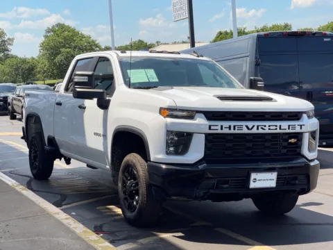 Photos of 2021 Chevrolet Silverado 2500HD Custom for sale in Indianapolis, IN at Indy Auto Man - Indianapolis