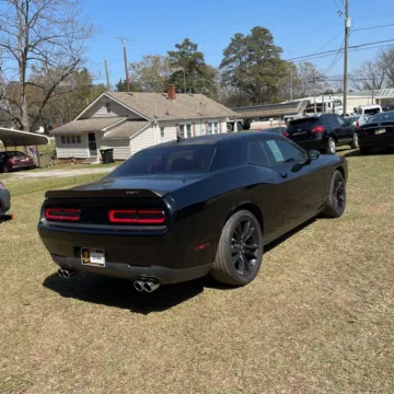 Another view of 2017 Dodge Challenger SXT for sale in Indianapolis, IN at Indy Auto Man - Indianapolis