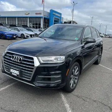 Photos of 2017 Audi Q7 3.0T Premium Plus quattro for sale in Indianapolis, IN at Indy Auto Man - Indianapolis