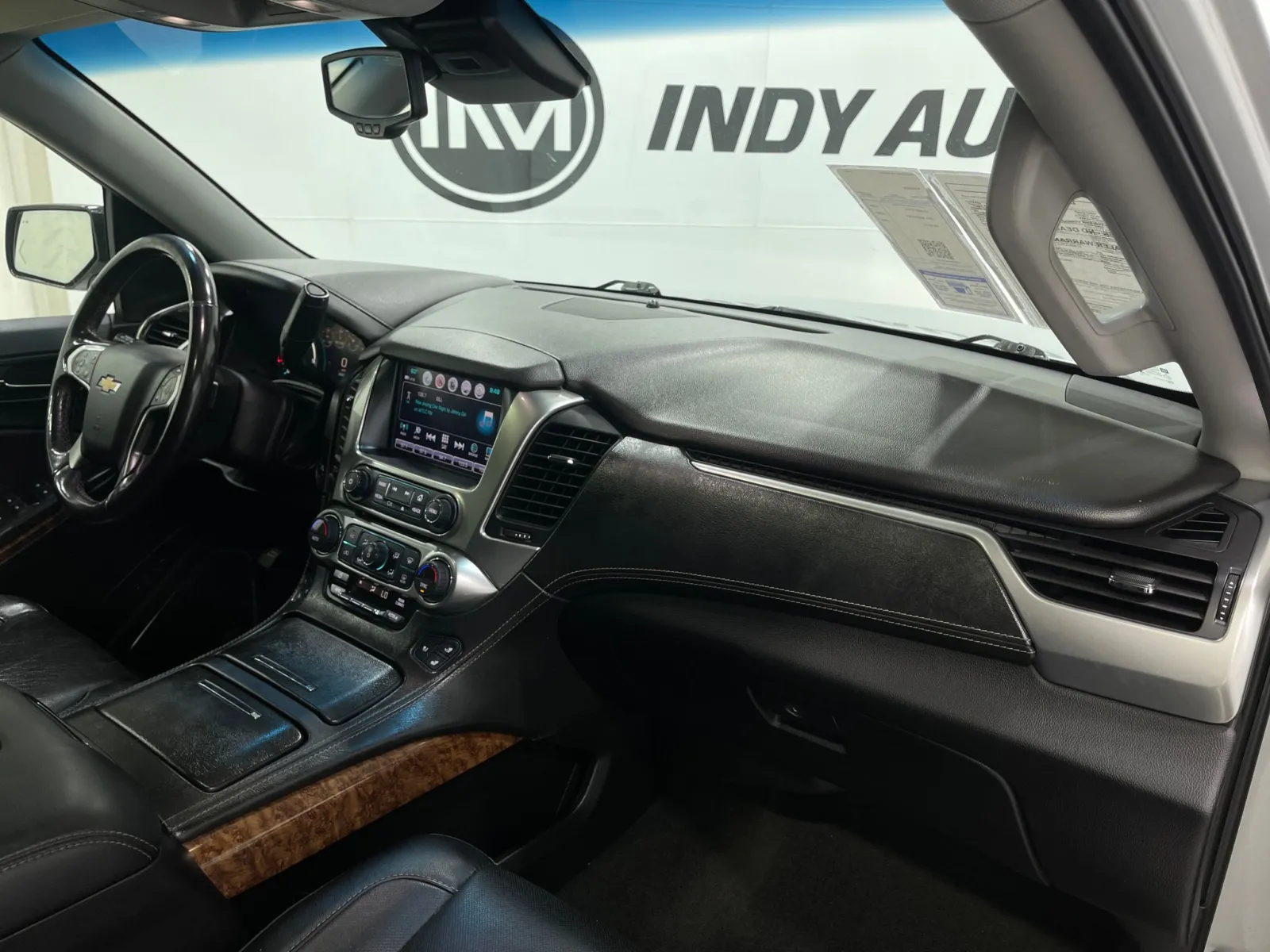 2018 Chevrolet Tahoe Premier - Photo 18
