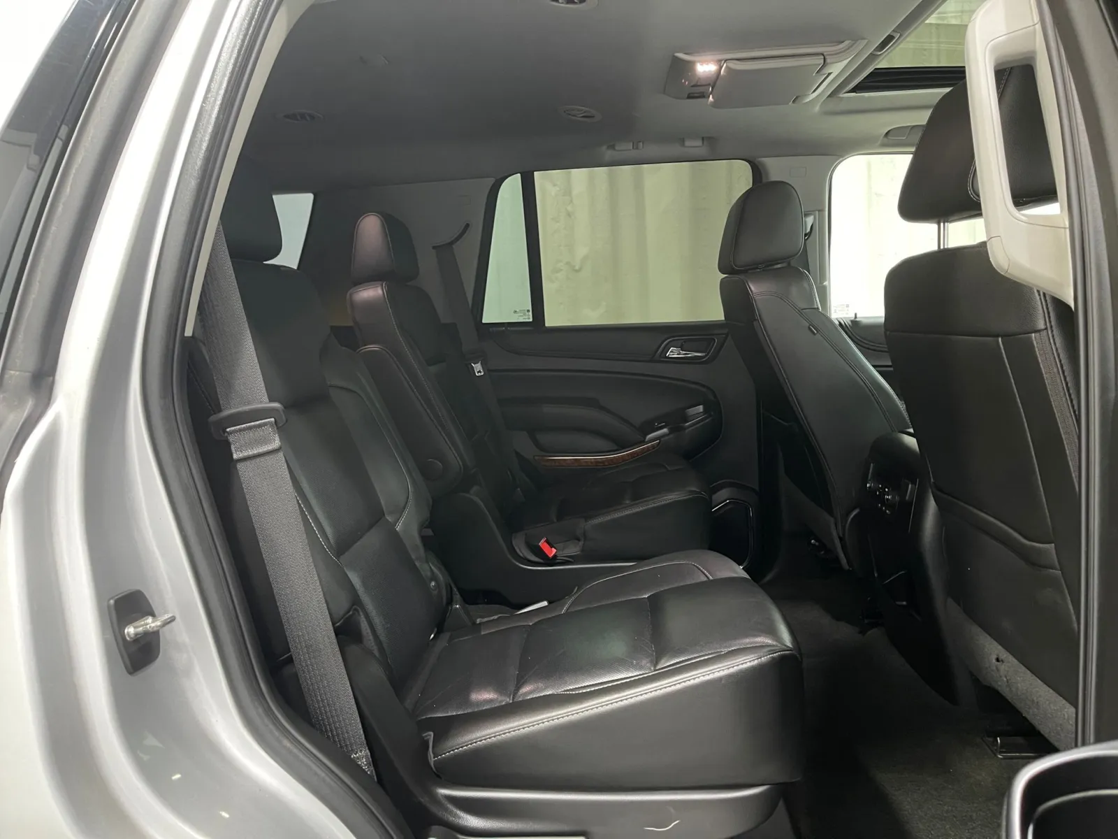 2018 Chevrolet Tahoe Premier - Photo 32