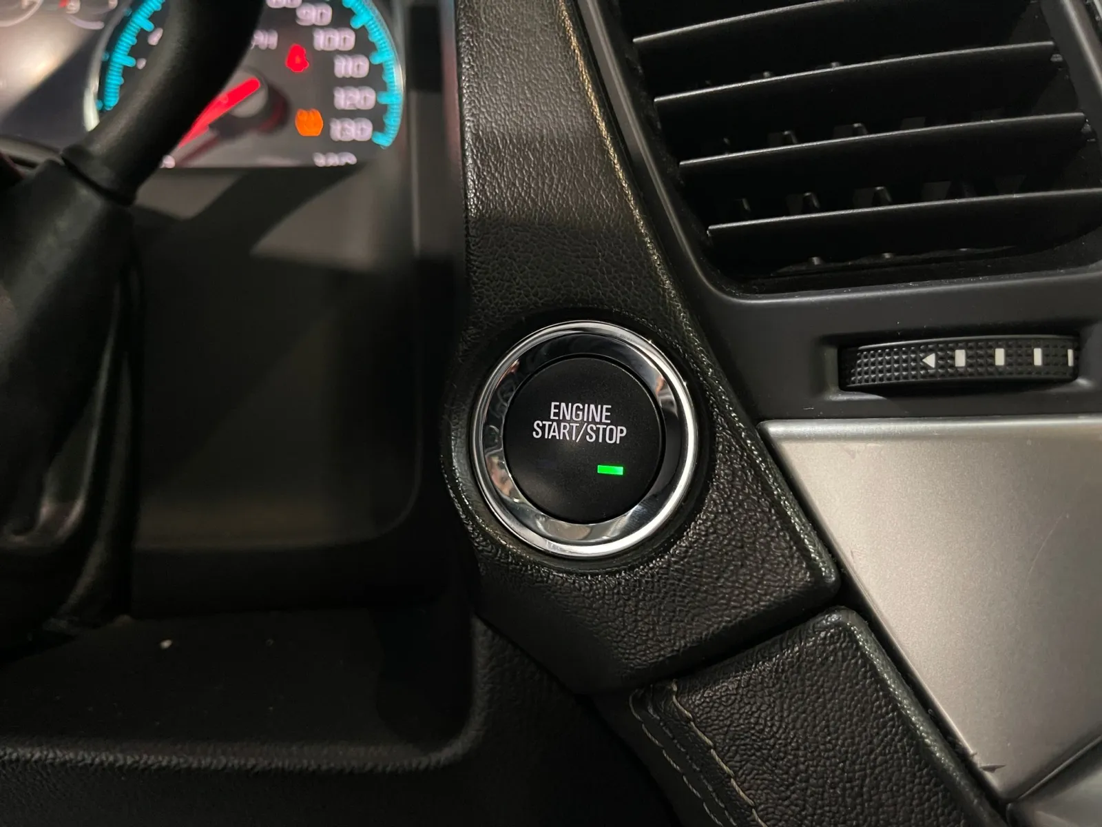 2018 Chevrolet Tahoe Premier - Photo 19