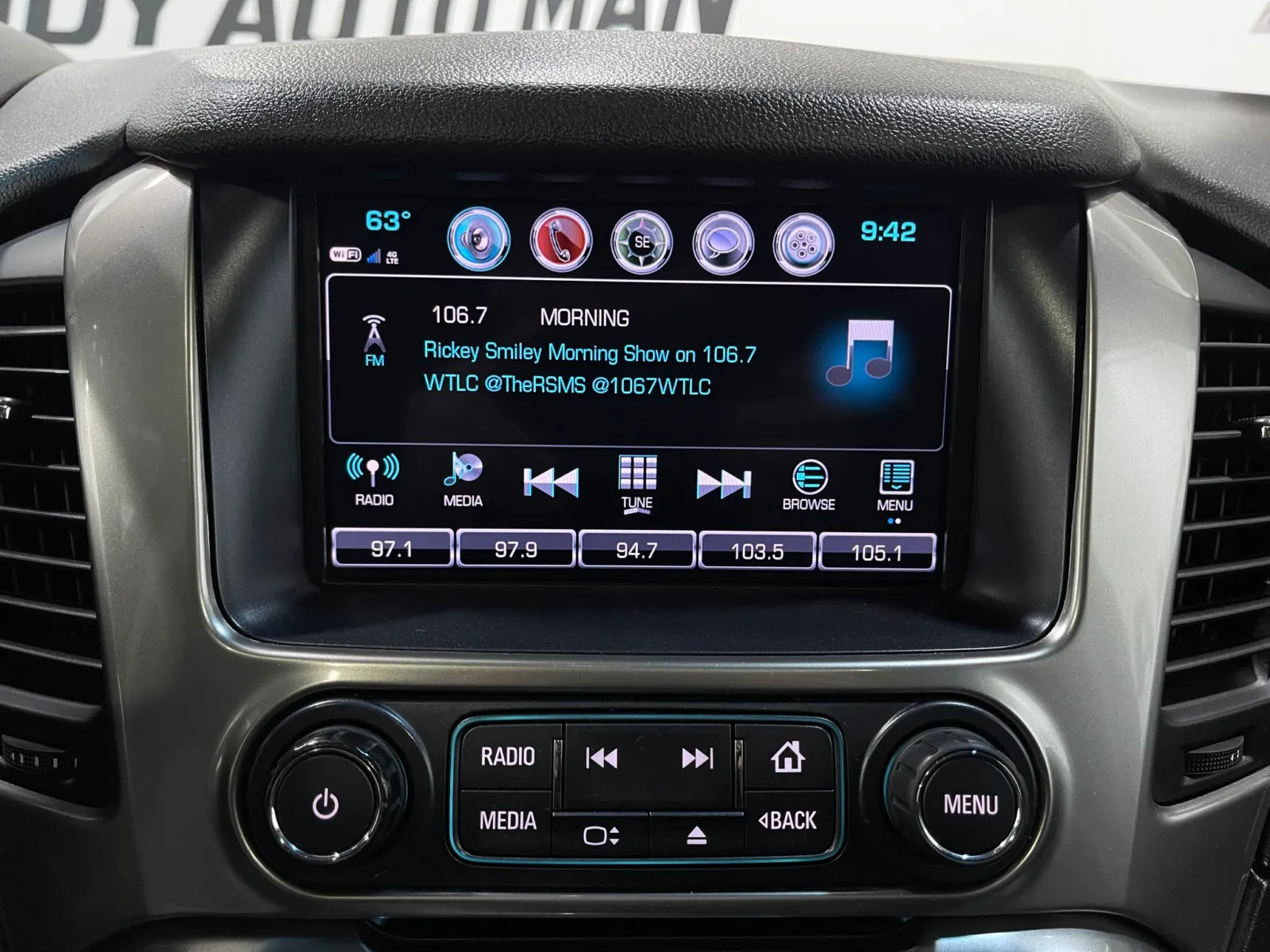 2018 Chevrolet Tahoe Premier - Photo 23