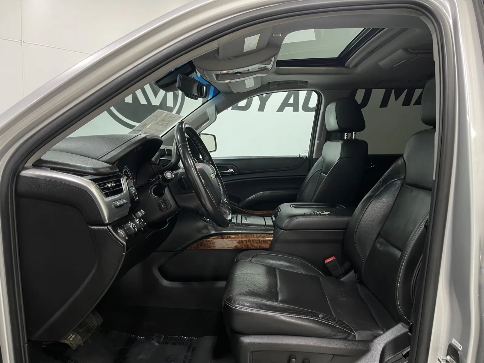 2018 Chevrolet Tahoe Premier - Photo 11