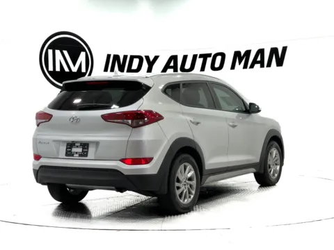 More photos of 2018 Hyundai Tucson SEL Plus at Indy Auto Man - Indianapolis, IN