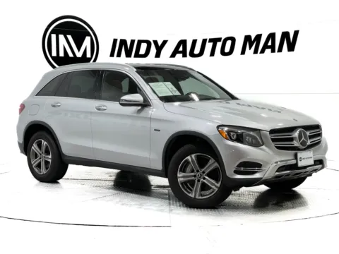 Photos of 2019 Mercedes-Benz GLC 350e 4MATIC for sale in Indianapolis, IN at Indy Auto Man - Indianapolis