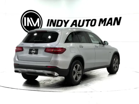 More photos of 2019 Mercedes-Benz GLC 350e 4MATIC at Indy Auto Man - Indianapolis, IN