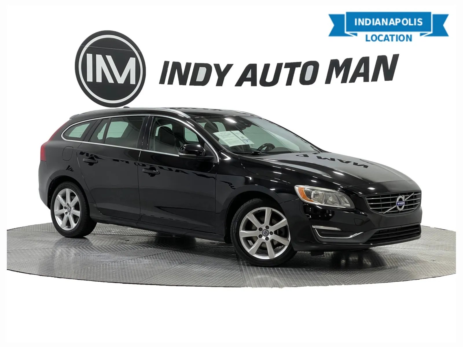 Black 2016 Volvo V60 T5 for sale in Indianapolis, IN
