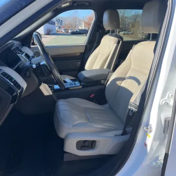 More photos of 2018 Land Rover Discovery HSE at Indy Auto Man - Indianapolis, IN