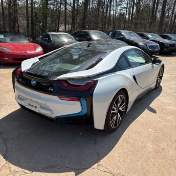 More photos of 2016 BMW i8 at Indy Auto Man - Indianapolis, IN