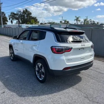 More photos of 2018 Jeep Compass Limited at Indy Auto Man - Indianapolis, IN