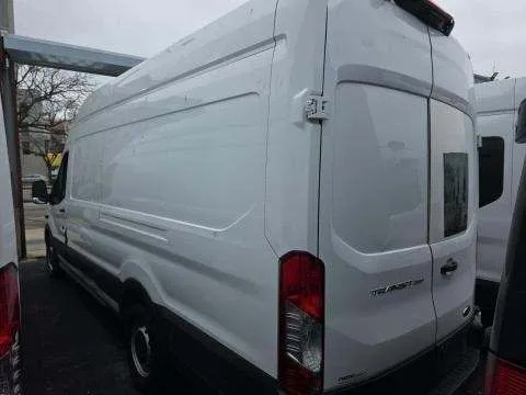 More photos of 2020 Ford Transit-350 at Indy Auto Man - Indianapolis, IN