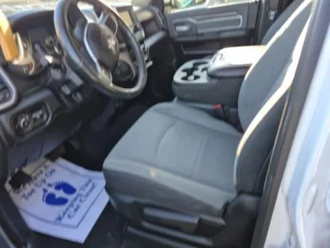 More photos of 2020 Ram 2500 Big Horn at Indy Auto Man - Indianapolis, IN