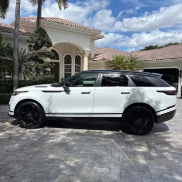 More photos of 2020 Land Rover Range Rover Velar P250 R-Dynamic S at Indy Auto Man - Indianapolis, IN