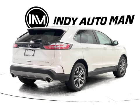 More photos of 2019 Ford Edge Titanium at Indy Auto Man - Indianapolis, IN