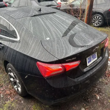Another view of 2020 Chevrolet Malibu LT for sale in Indianapolis, IN at Indy Auto Man - Indianapolis