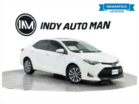 White 2019 Toyota Corolla XLE for sale in Indianapolis, IN