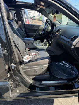 More photos of 2020 Jeep Grand Cherokee Limited X at Indy Auto Man - Indianapolis, IN