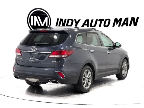 More photos of 2017 Hyundai Santa Fe SE at Indy Auto Man - Indianapolis, IN