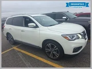 White 2019 Nissan Pathfinder Platinum for sale in Indianapolis, IN