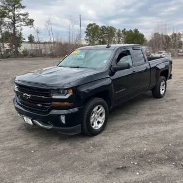 Photos of 2018 Chevrolet Silverado 1500 LT LT2 for sale in Indianapolis, IN at Indy Auto Man - Indianapolis