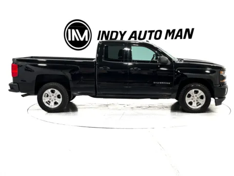 Another view of 2018 Chevrolet Silverado 1500 LT LT2 for sale in Indianapolis, IN at Indy Auto Man - Indianapolis