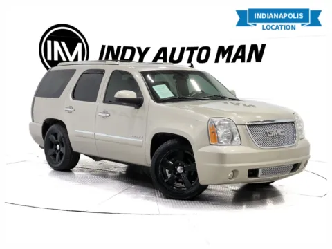 Silver 2013 GMC Yukon Denali for sale in Indianapolis, IN