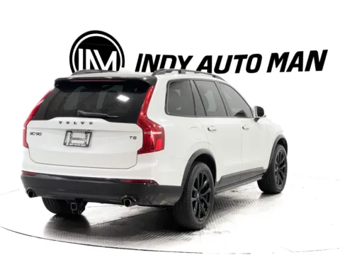 More photos of 2018 Volvo XC90 T5 Momentum at Indy Auto Man - Indianapolis, IN