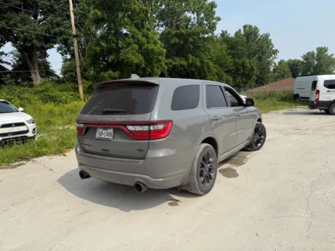 More photos of 2022 Dodge Durango R/T at Indy Auto Man - Indianapolis, IN