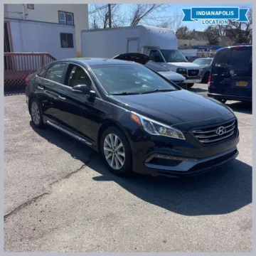 Black 2017 Hyundai Sonata Limited for sale in Indianapolis, IN