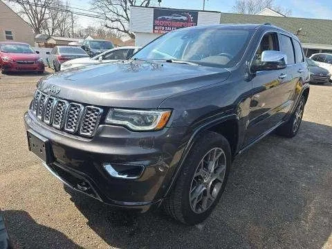 Photos of 2020 Jeep Grand Cherokee Overland for sale in Indianapolis, IN at Indy Auto Man - Indianapolis