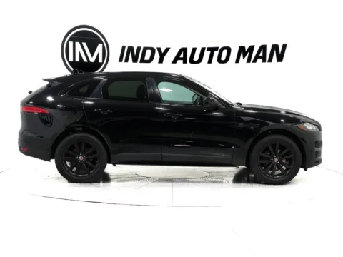Another view of 2019 Jaguar F-PACE 25t Prestige for sale in Indianapolis, IN at Indy Auto Man - Indianapolis